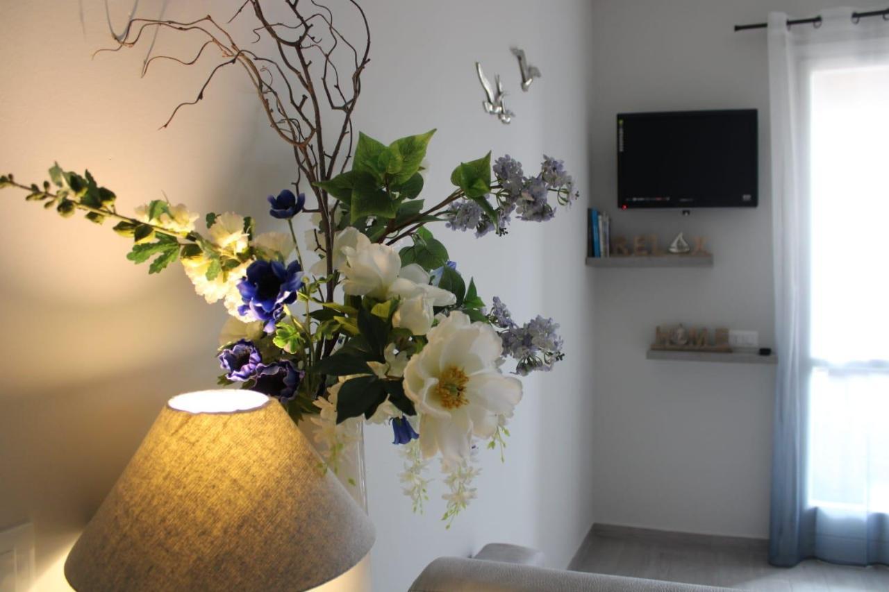 Maison Blanche วาราซเซ ภายนอก รูปภาพ