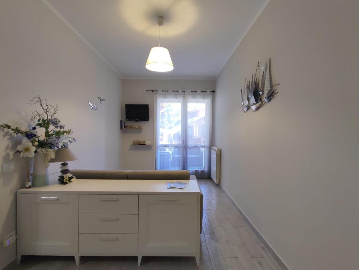 Maison Blanche วาราซเซ ภายนอก รูปภาพ